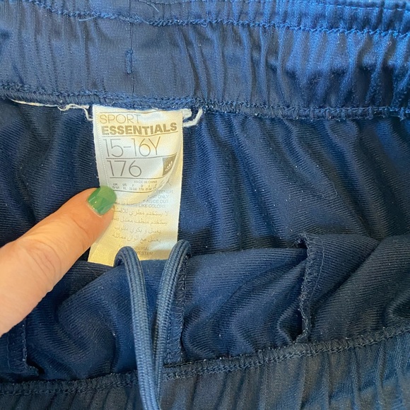 Adidas Pants - Picture 5 of 6